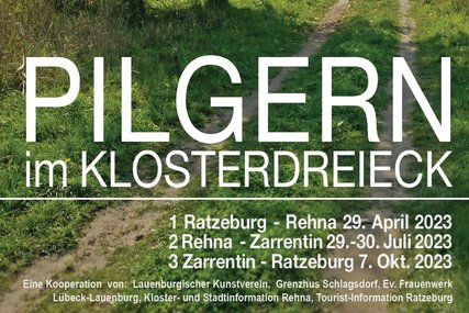 Wanderweg mit weißem Schriftzug - Copyright: Webdesign + Fotografien Christian Egelhaaf