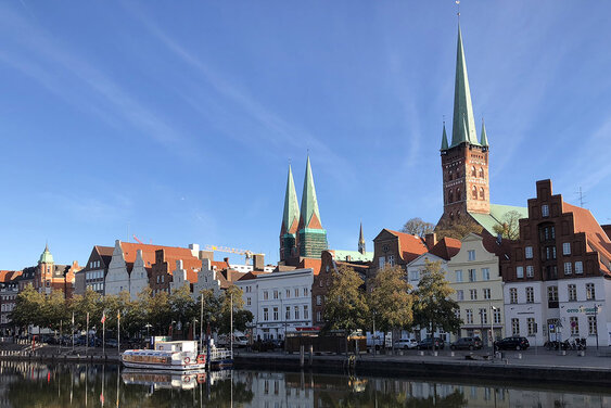 St. Petri Lübeck - Ansicht Obertrave - Copyright: Ev.-Luth. Kirchenkreis Lübeck-Lauenburg
