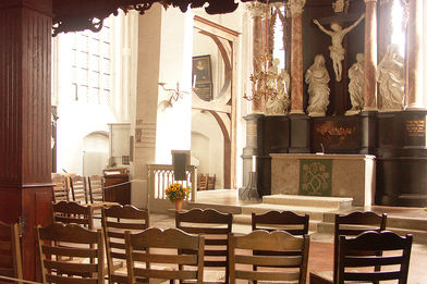 Altar in St. Aegidien - Copyright: Ev.-Luth. Kirchenkreis Lübeck-Lauenburg