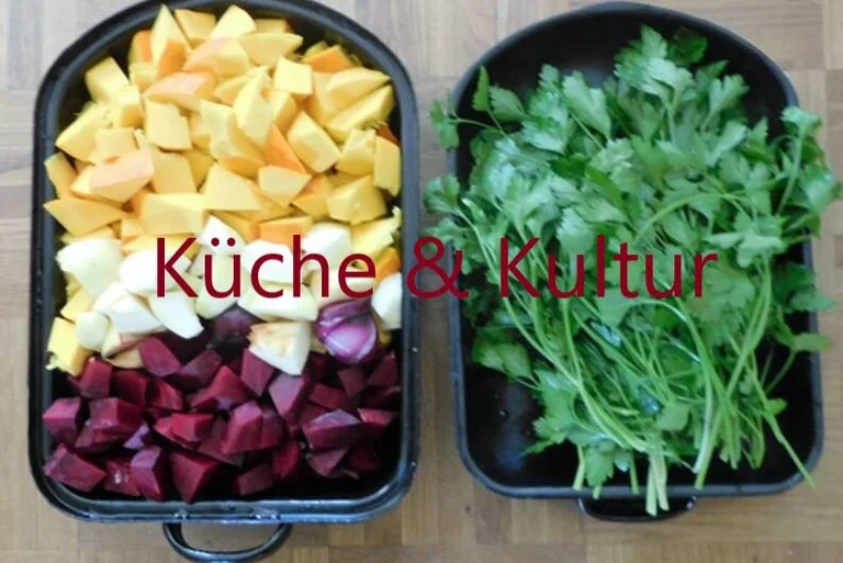 zwei Schüsseln mit Gemüse und Schriftzug